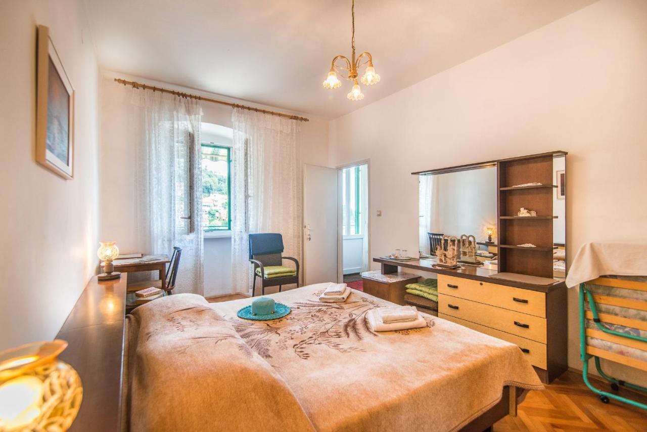 Room Sandra Rabac Exterior photo